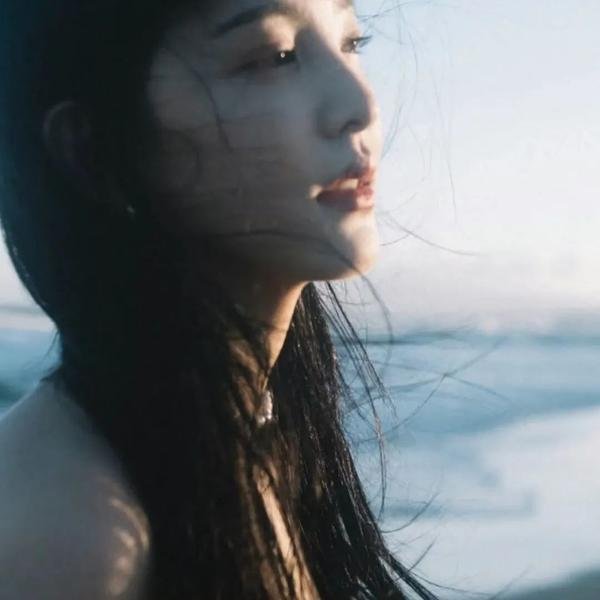 在你看不见的地方爱你